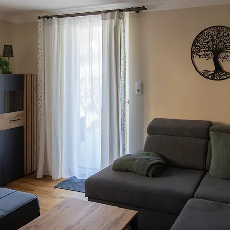 Heimathaus Hettegger 格罗萨尔